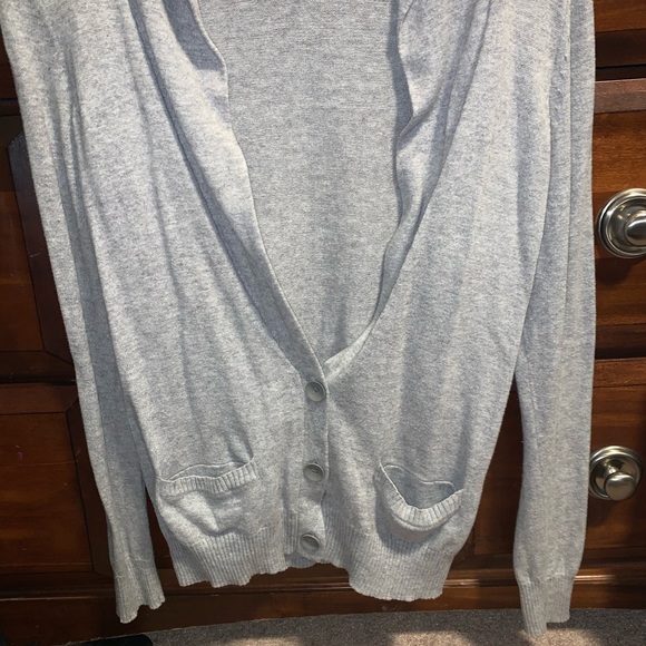 Cardigan - Picture 5 of 5